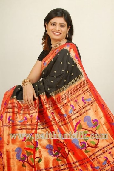 Paithani Weaving Centre-4